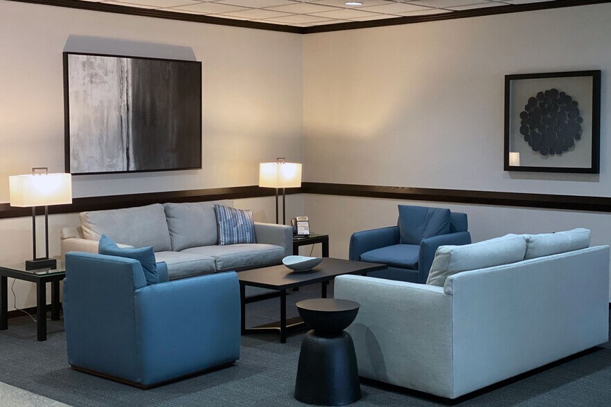 More Photos Of 200 E Big Beaver Rd, Troy Coworking Space