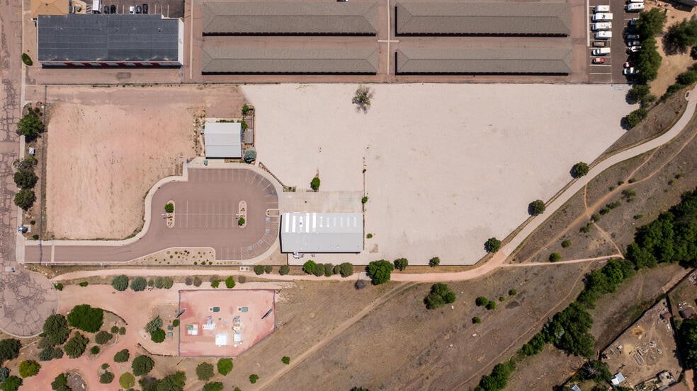 More Photos Of 2480-2490 N Powers Blvd, Colorado Springs Warehouse For Lease