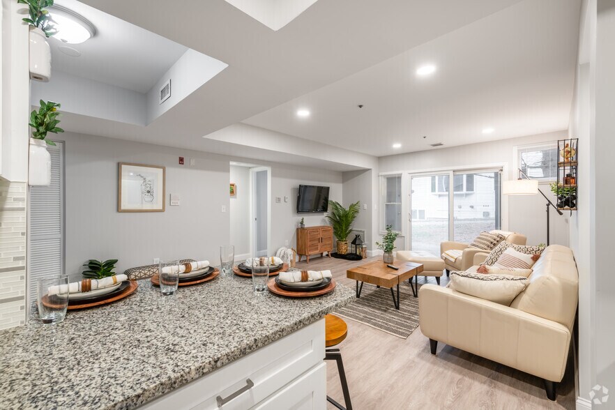 More Photos Of 171 East St, Methuen Apartments For Sale