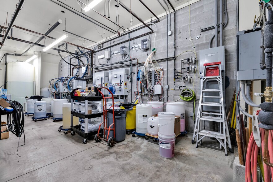 More Photos Of 732 Corylus Dr, Pataskala Carwash For Sale