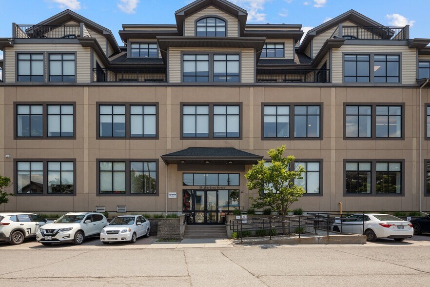 More Photos Of 80 Aberdeen St, Ottawa Office For Lease