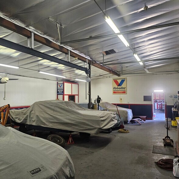 More Photos Of 402 Fleetwood Pl, Glendora Industrial For Sale