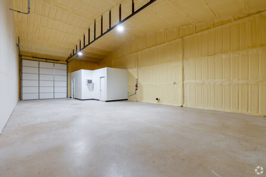 More Photos Of 979 Stonecrest Rd, Argyle Unknown For Sale