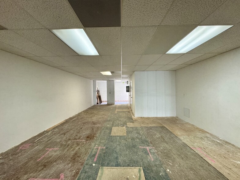 More Photos Of 440-458 E Colorado Blvd, Pasadena Storefront For Lease