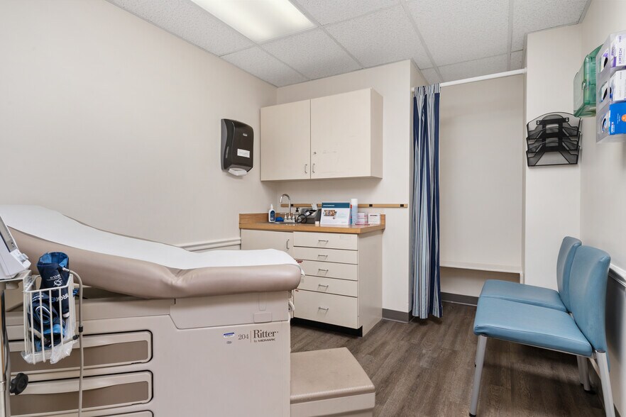 More Photos Of 9650 Santiago Rd, Columbia Medical For Sale