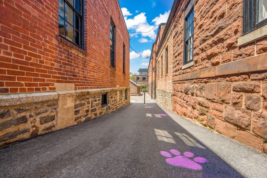 More Photos Of 1028 33rd St NW, Washington Unknown For Sale