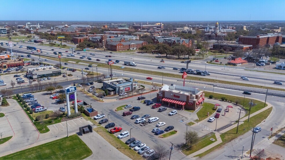 Primary Photo Of 817 S Jack Kultgen Expy, Waco Restaurant For Sale
