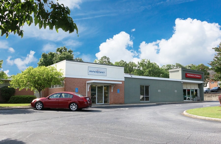 Primary Photo Of 322 Memorial Dr, Greer Medical For Lease