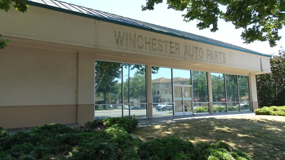 More Photos Of 1366 S Winchester Blvd, San Jose Freestanding For Lease