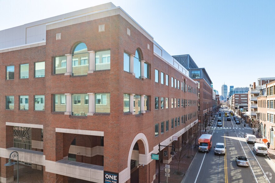 More Photos Of 1 Canal Park, Cambridge Office For Lease