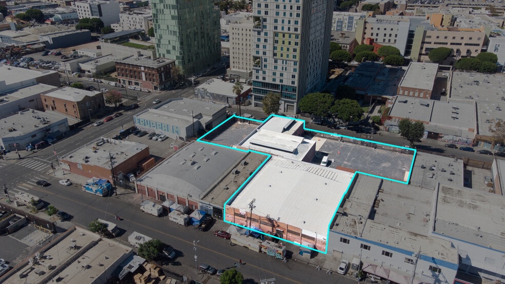 More Photos Of 540-564 S Crocker st, Los Angeles Industrial For Sale