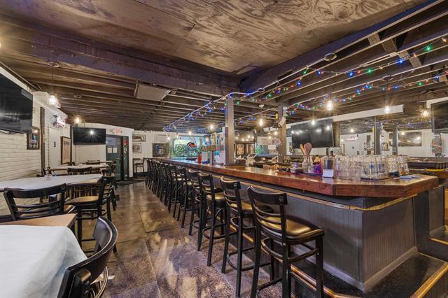 More Photos Of 31 Cottage St, Bayonne Restaurant For Sale