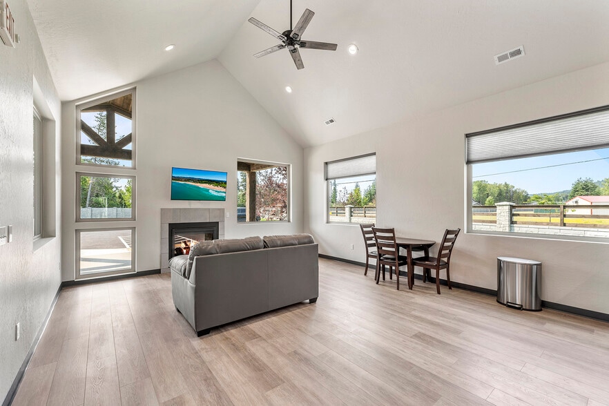 More Photos Of 4002 Boyer rd, Sandpoint Self Storage For Sale