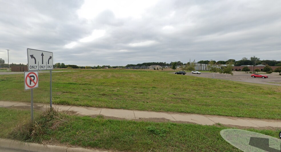 More Photos Of 820 18th Street Northwest, Sauk Rapids Land For Sale