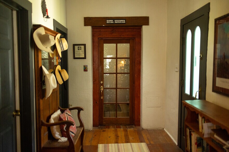 More Photos Of 585 Calle La Placita, Lincoln Hospitality For Sale