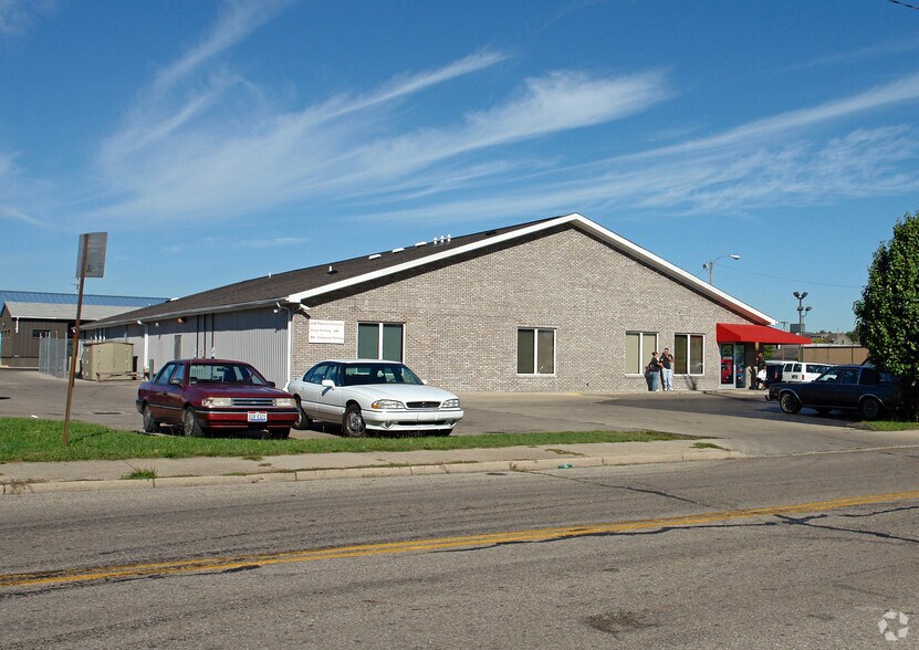 More Photos Of 435 E Columbia St, Springfield Medical For Sale