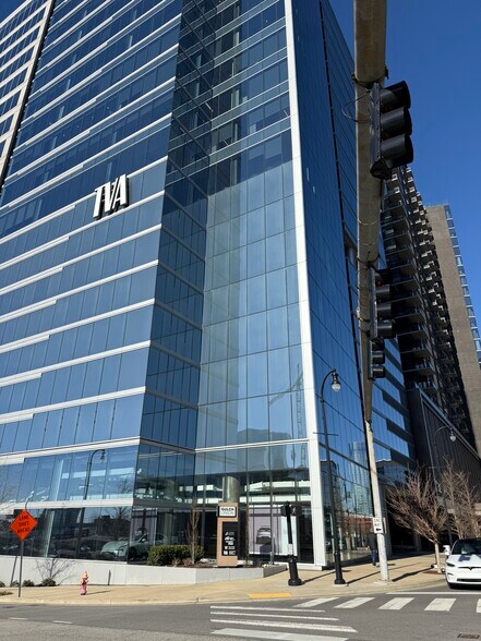 More Photos Of 1222 Demonbreun St, Nashville Office For Lease