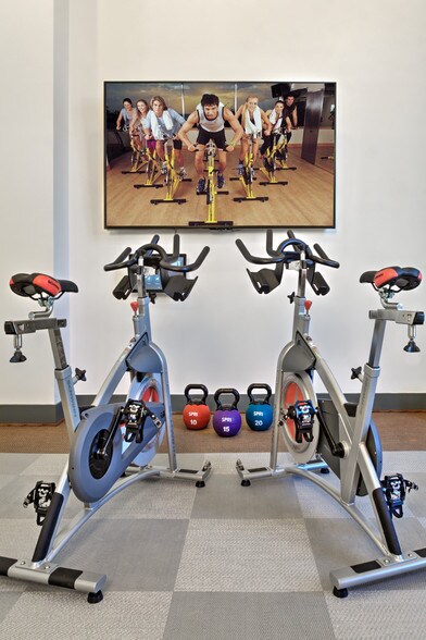 More Photos Of 1750 Camden Rd, Charlotte Apartments For Lease