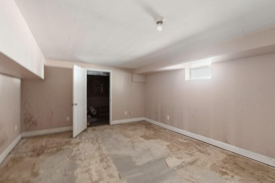 More Photos Of 2090 Blue Bell Rd, Williamstown Land For Sale