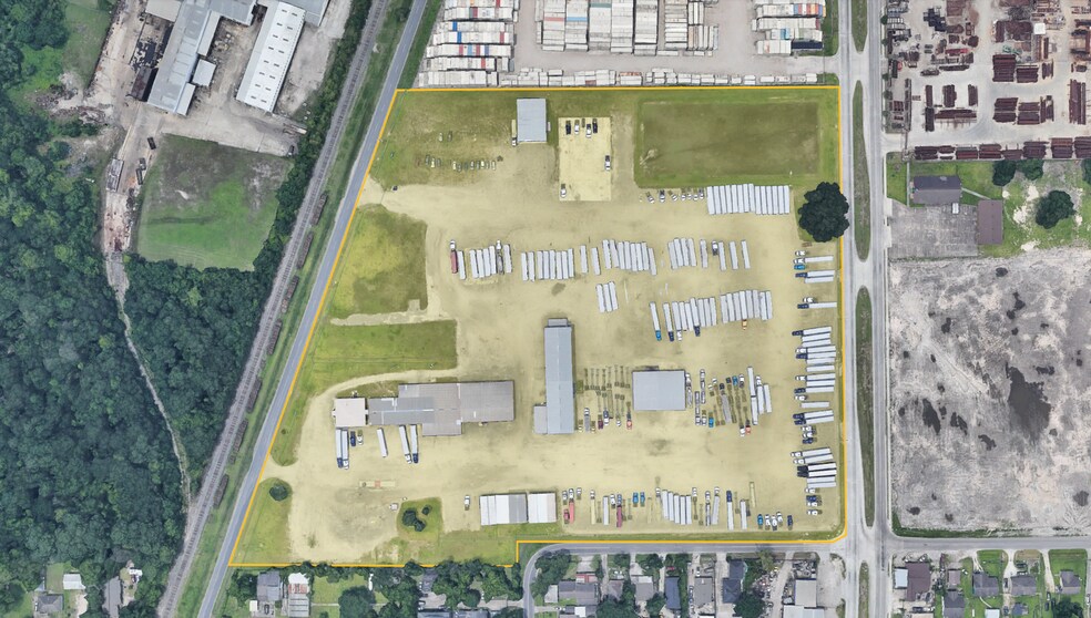 More Photos Of 11900 Hirsch Rd, Houston Land For Lease