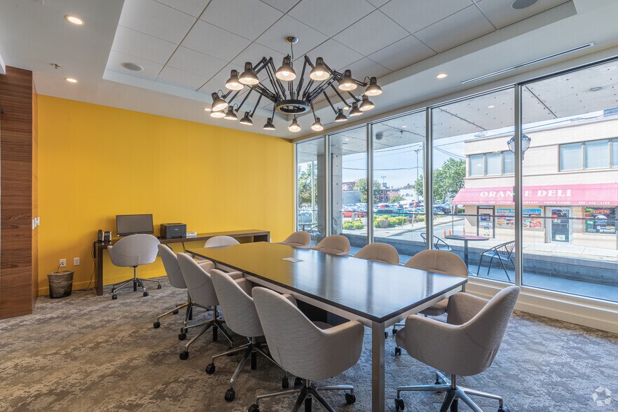 More Photos Of 116 W 9th St, Wilmington Apartments For Lease