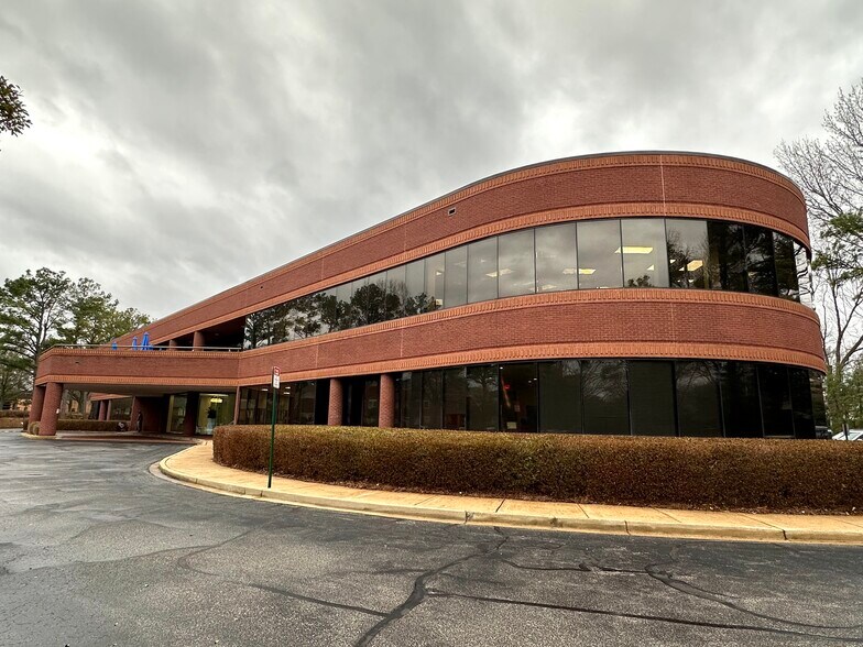 More Photos Of 1900 Exeter Rd, Germantown Office For Lease