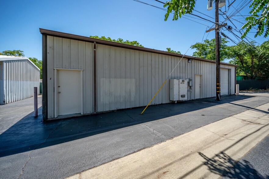 More Photos Of 604 30th St, Paso Robles Industrial For Lease