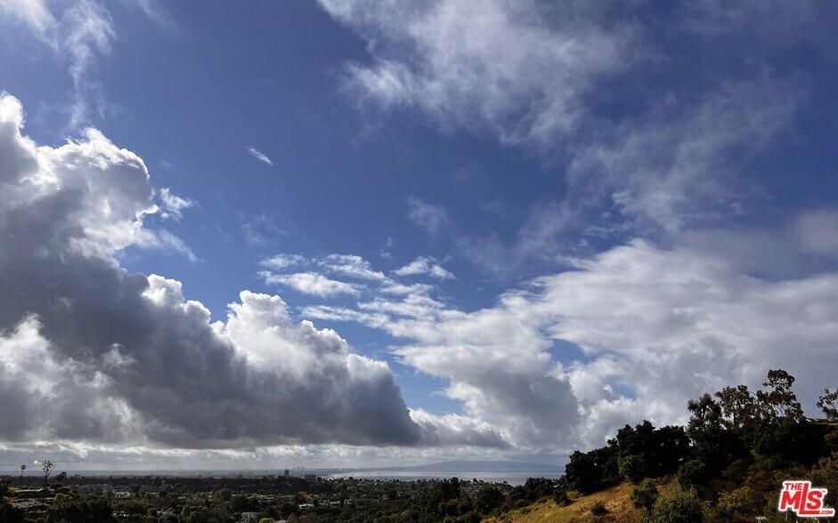 More Photos Of 16613 Pequeno Pl, Pacific Palisades Land For Sale