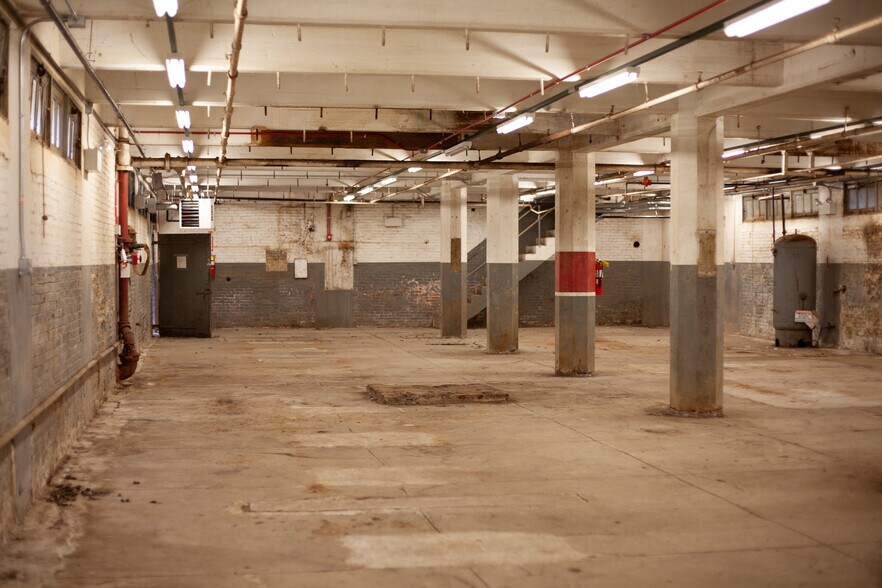 More Photos Of , Clarksville Industrial For Sale