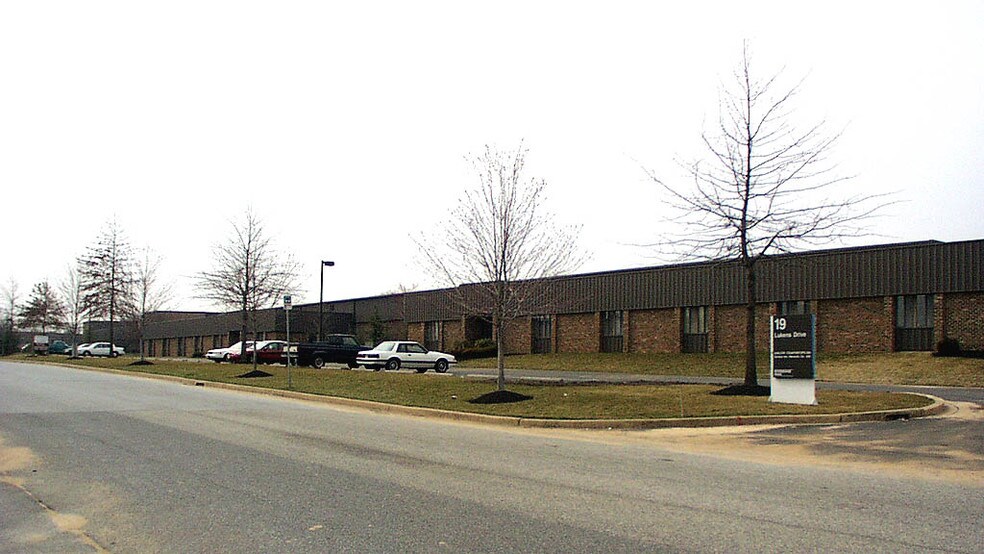 More Photos Of 19 Lukens Dr, New Castle Warehouse For Lease