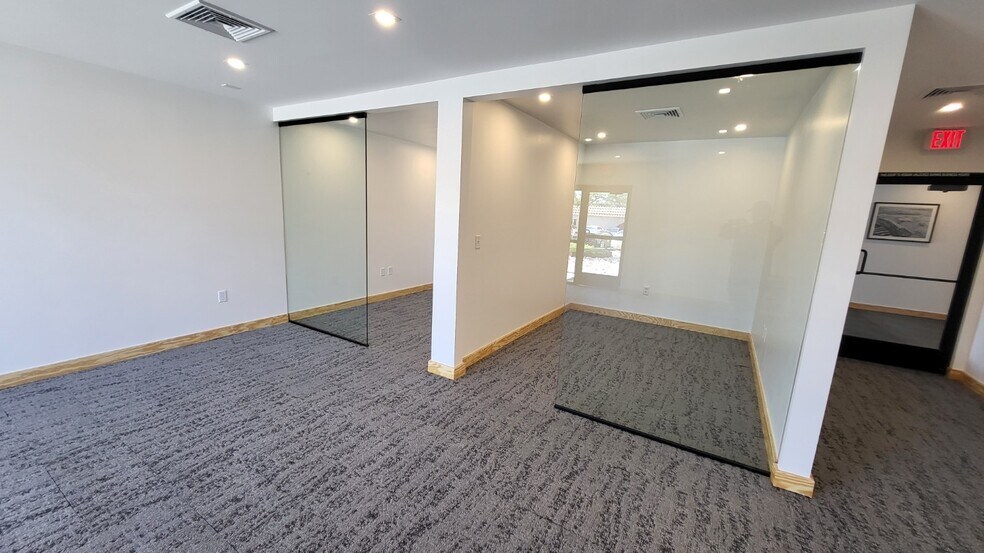 More Photos Of 5030 Paradise Rd, Las Vegas Unknown For Lease