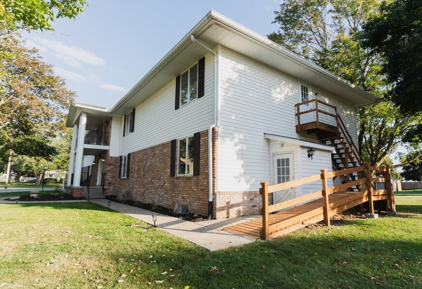 More Photos Of 807 3rd St, Durant Multifamily For Sale