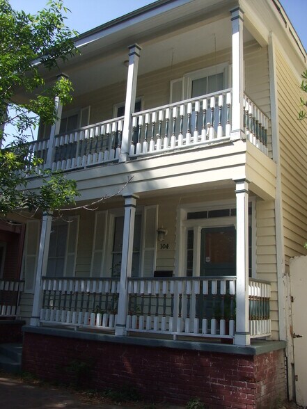 More Photos Of 1115 Whitaker St, Savannah Storefront Retail Residential For Sale