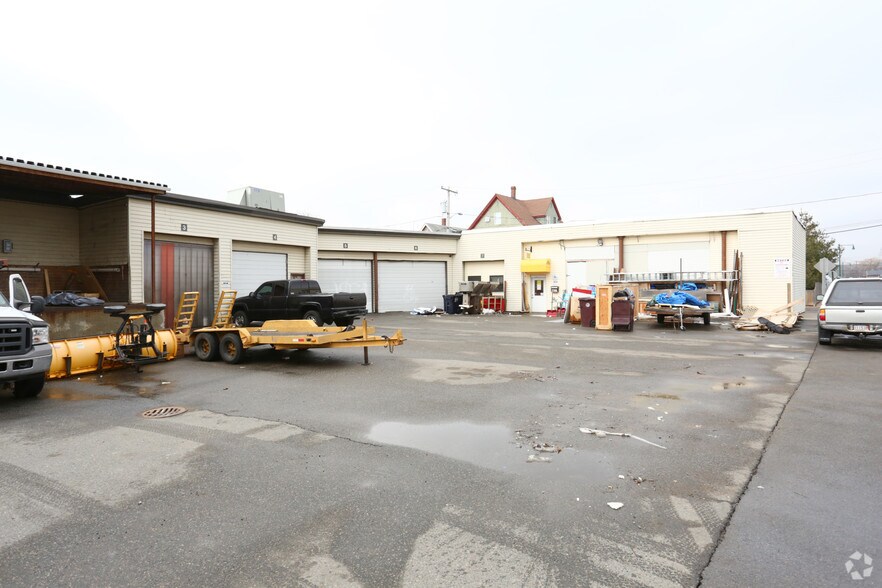 More Photos Of 2-12 Norman St, Everett Warehouse For Sale