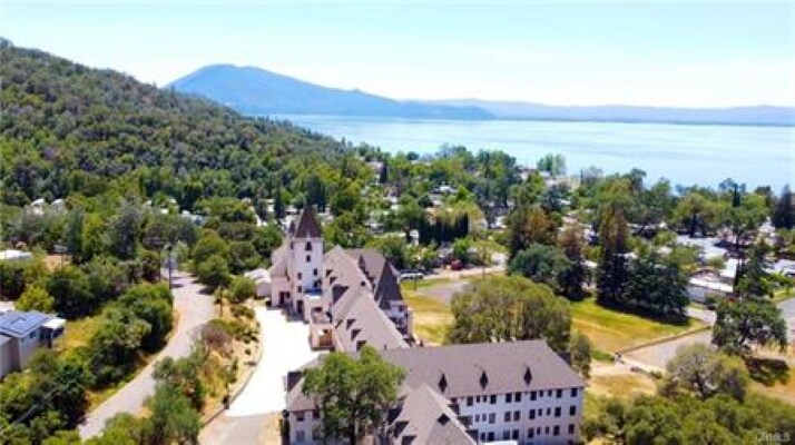 More Photos Of 3700 Country Club Dr, Lucerne Hotel For Sale