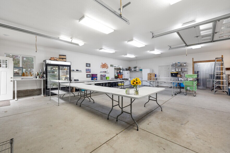 More Photos Of 6109 W Richardson Rd, Pasco Specialty For Sale