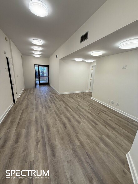 More Photos Of 9701 W Pico Blvd, Los Angeles Medical For Lease