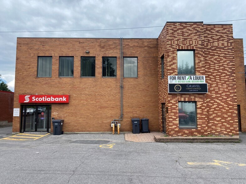 More Photos Of 102 Main St E, Hawkesbury Storefront Retail Office For Sale