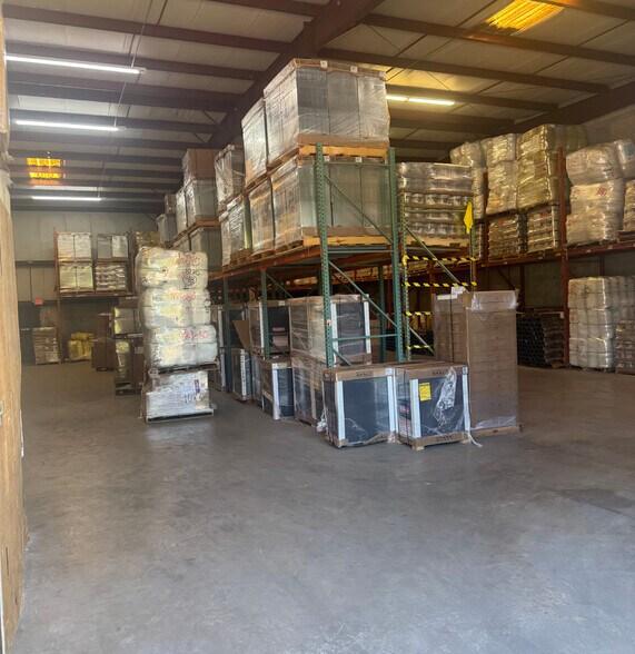 More Photos Of 1426 NE 8th Ave, Ocala Warehouse For Sale