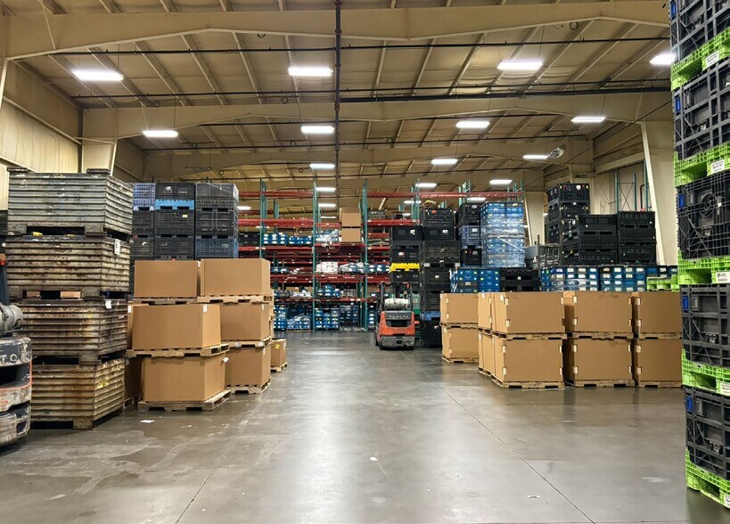 More Photos Of 3600 Tennis Ct, Saint Joseph Manufacturing For Sale