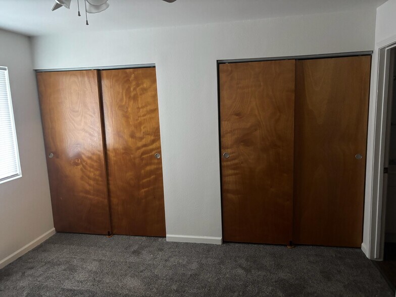 More Photos Of 1521 Brooke Park Dr, Toledo Apartments For Sale