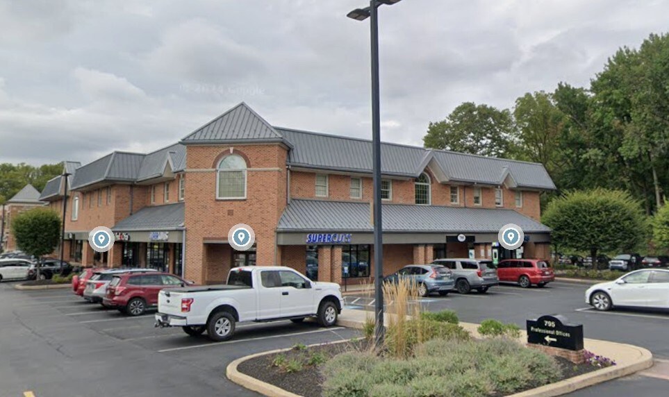 More Photos Of 795 E Lancaster Ave, Villanova Office For Lease