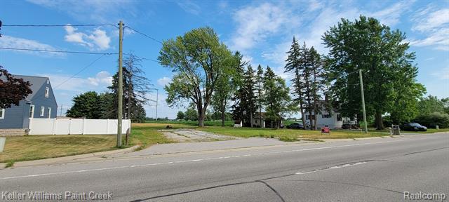More Photos Of 6579 Westside Saginaw Rd, Bay City Land For Sale