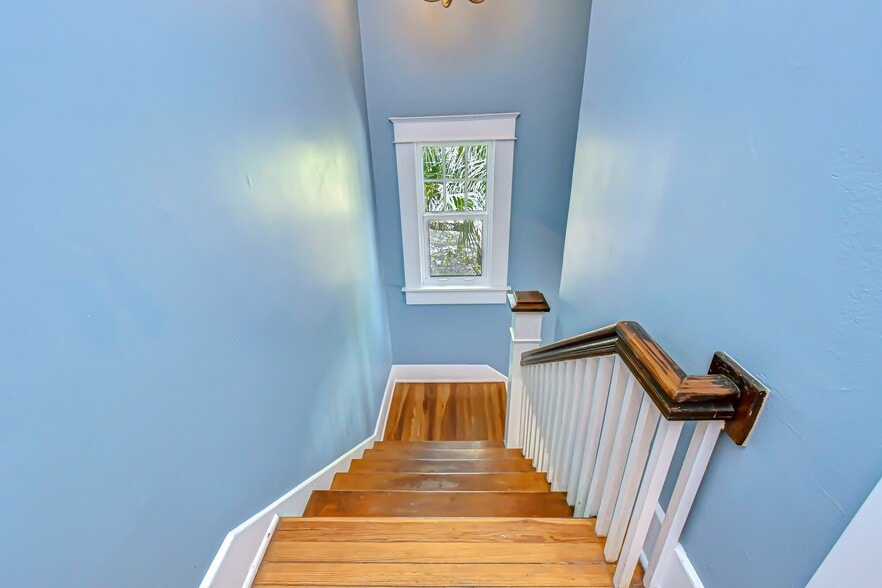 More Photos Of 211 S Boulevard, Tampa Office For Sale