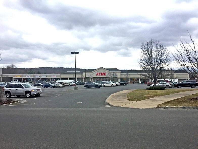 More Photos Of 177 Washington Valley Rd, Warren General Retail For Lease