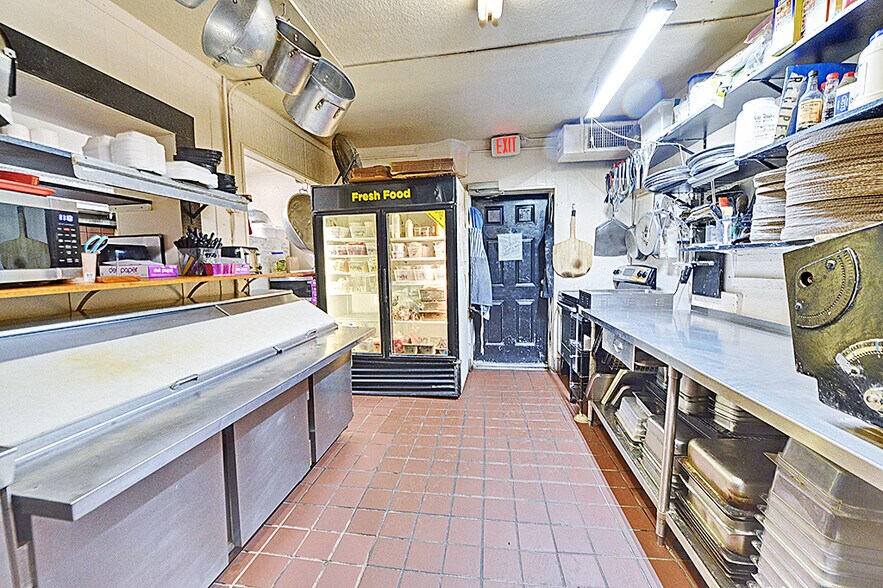 More Photos Of 4828 S Suncoast Blvd, Homosassa Restaurant For Sale