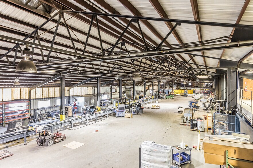 More Photos Of 700 E Texas Ave, Rayne Warehouse For Sale