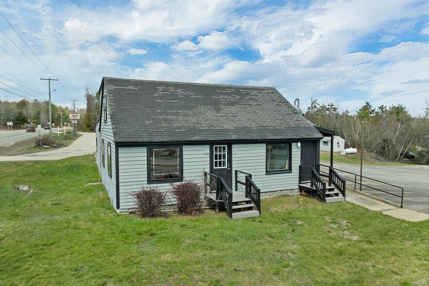 Primary Photo Of 6 Main St, Farmington Specialty For Sale