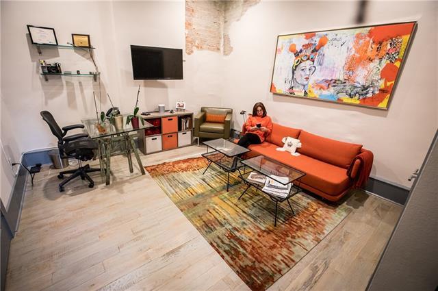 More Photos Of 309 Chartres St, New Orleans General Retail For Sale