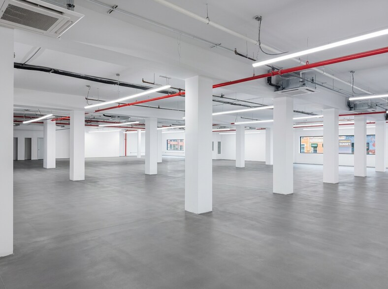 More Photos Of 5105-5111 5th Ave, Brooklyn Storefront For Lease